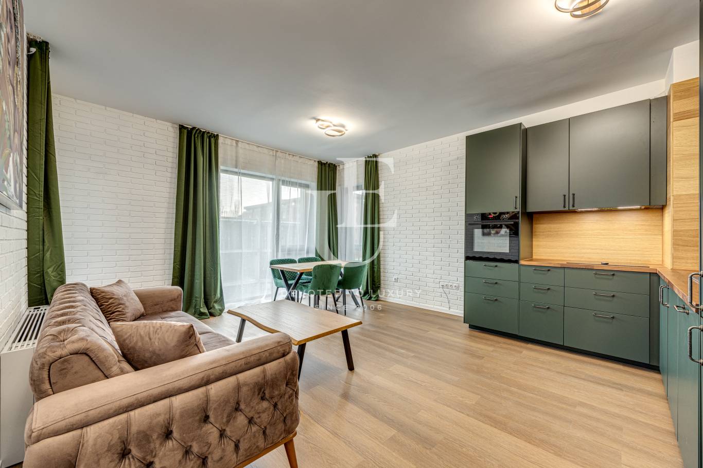 Чисто нов двустаен апартамент в комплекс SoHome 