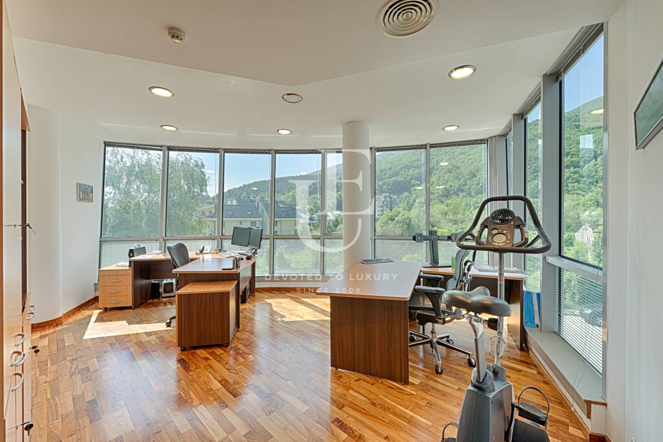 Офис сграда / Сграда за продажба в София, Бояна - код на имота: E9679 - image 2