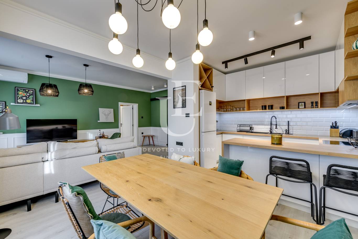 Apartment for rent in Sofia, Downtown with listing ID: E28316 - image 2