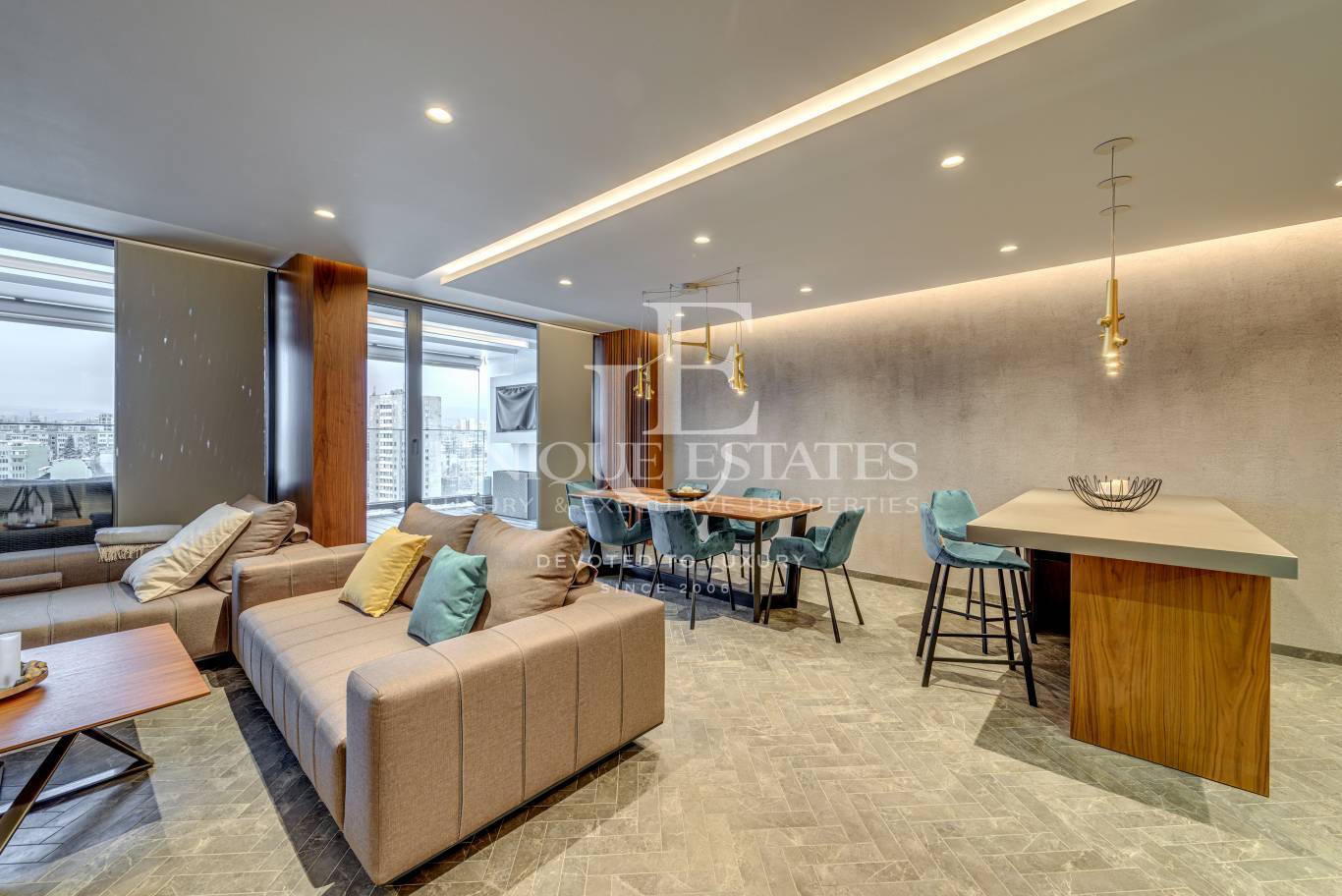 Луксозен тристаен апартамент в кв.Изгрев