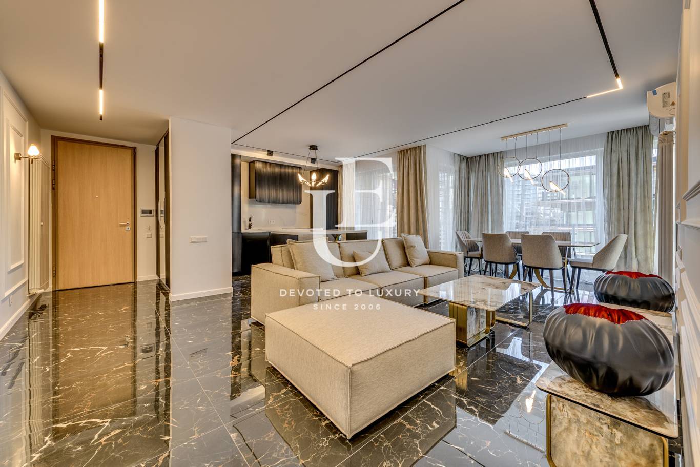 Чисто нов апартамент в затворен комплекс Флора Гардън