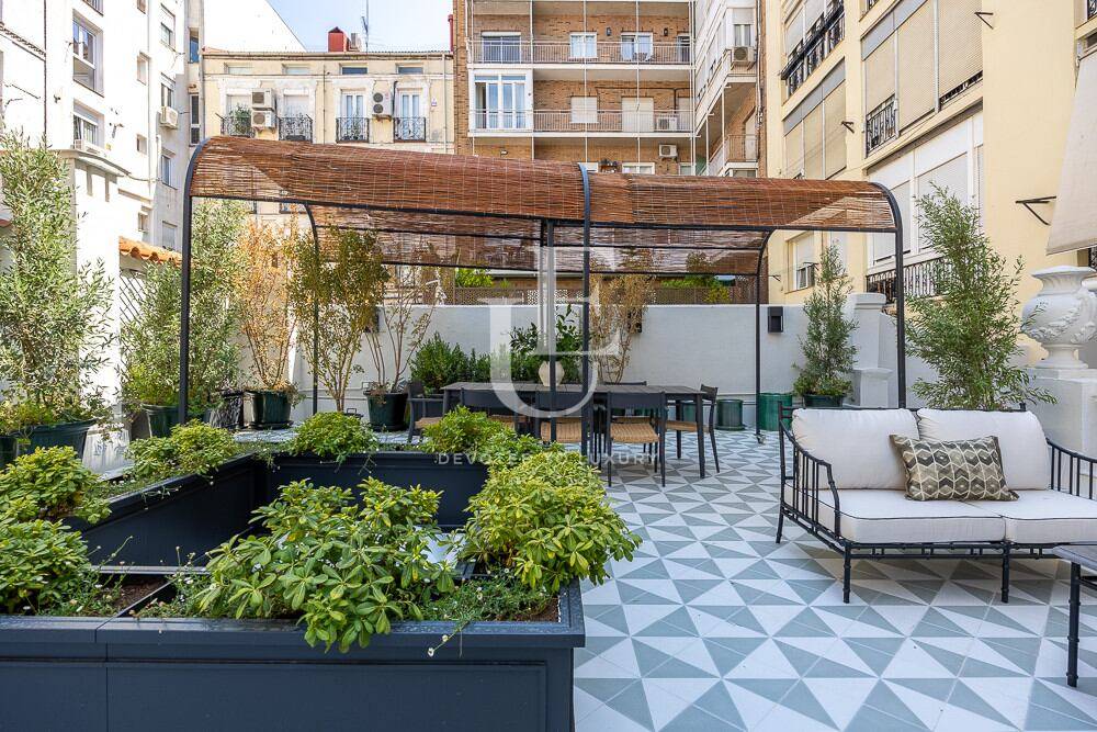 Апартамент за продажба в Мадрид,  - код на имота: N29479 - image 16