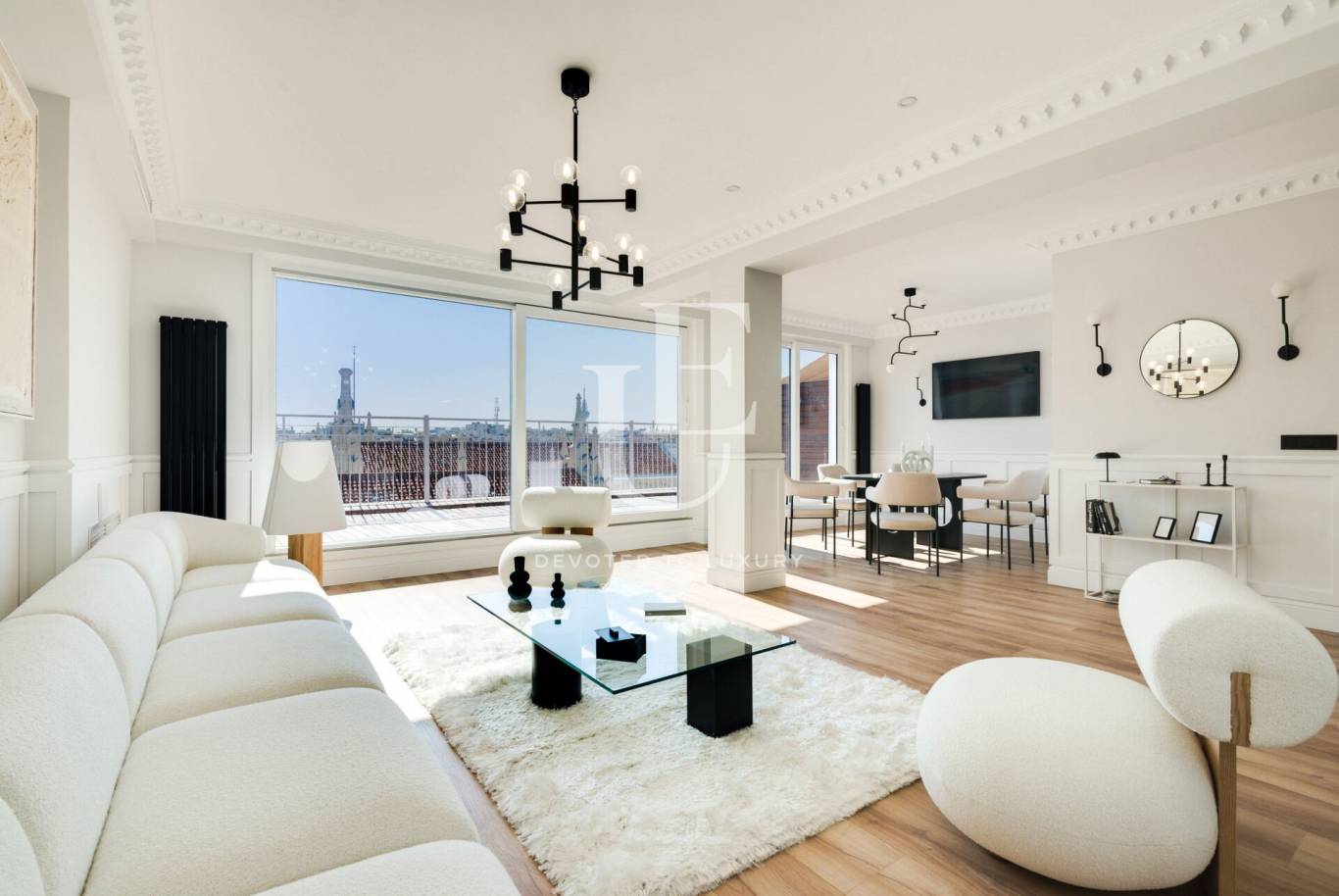 Апартамент за продажба в Мадрид,  - код на имота: N29483 - image 1