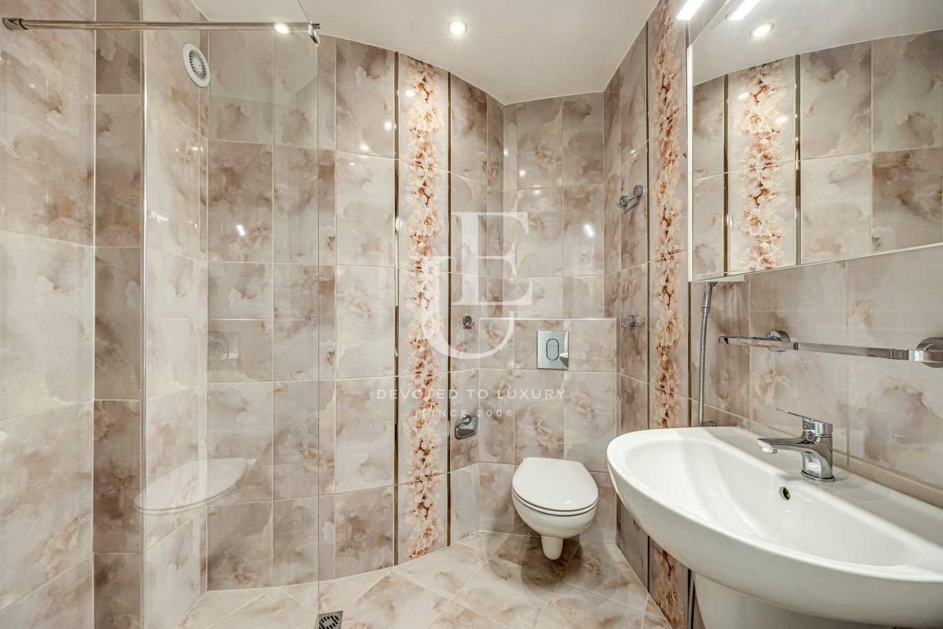 Апартамент под наем в София, Иван Вазов - код на имота: N28356 - image 13