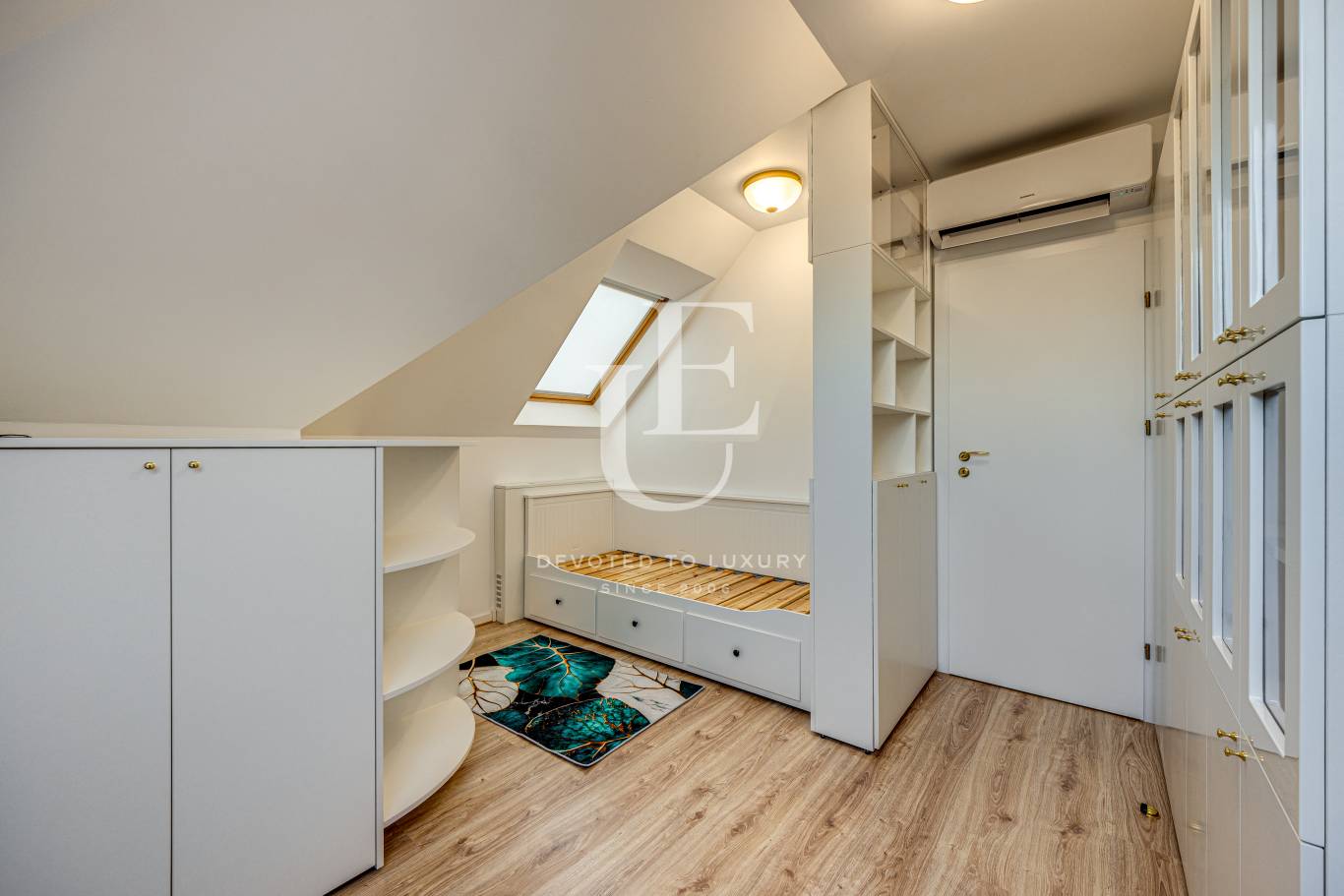 Апартамент под наем в София, Иван Вазов - код на имота: N28356 - image 12