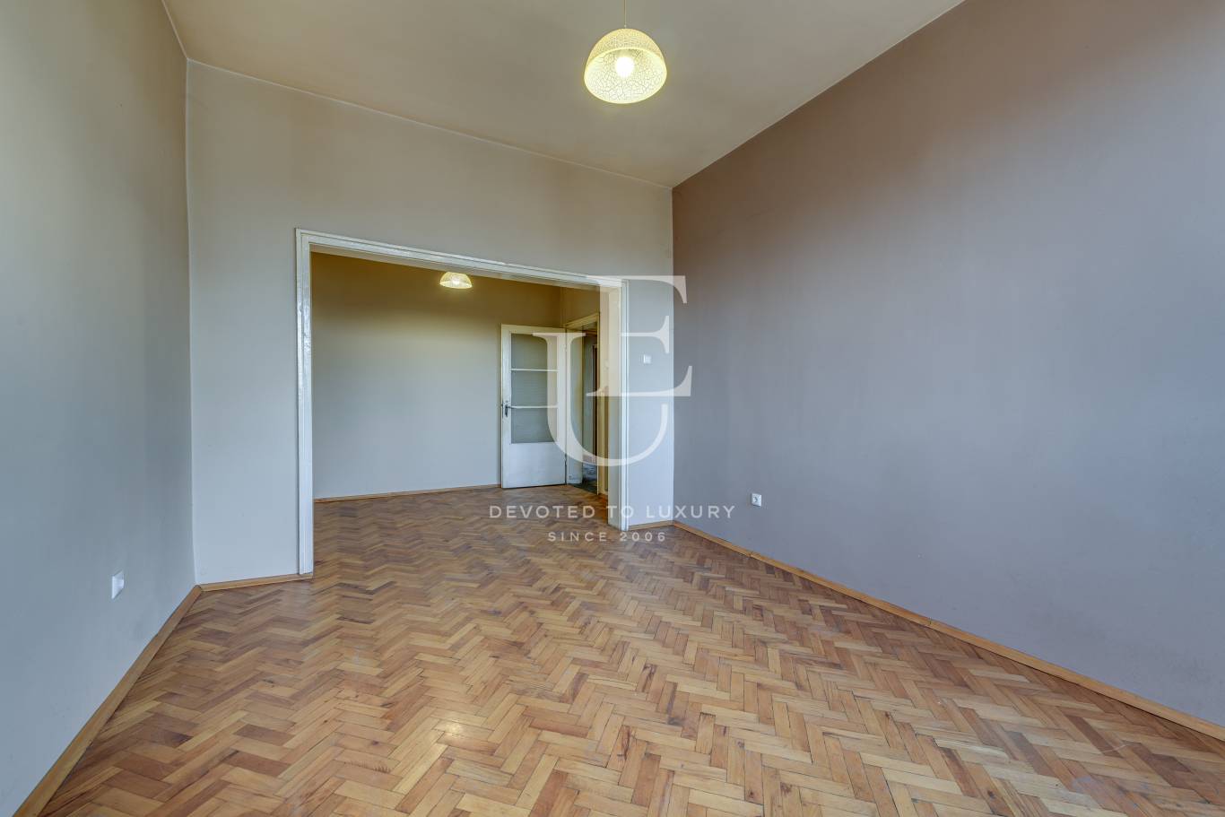 Апартамент за продажба в София, Център - код на имота: K19232 - image 1