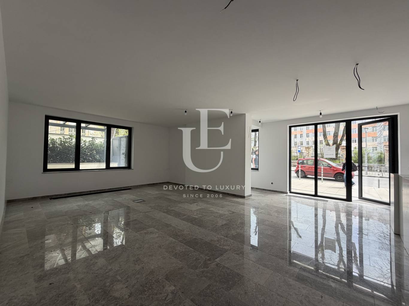 Office for rent in Sofia, Oborishte with listing ID: K24985 - image 1