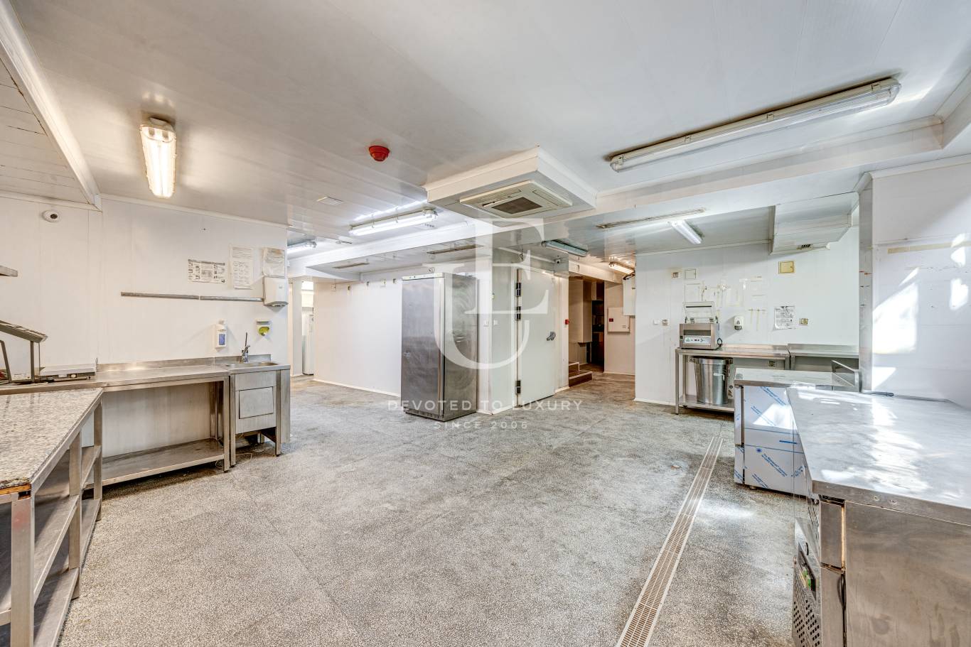 Промишлено помещение / Склад за продажба в София, Витоша - код на имота: K28370 - image 4