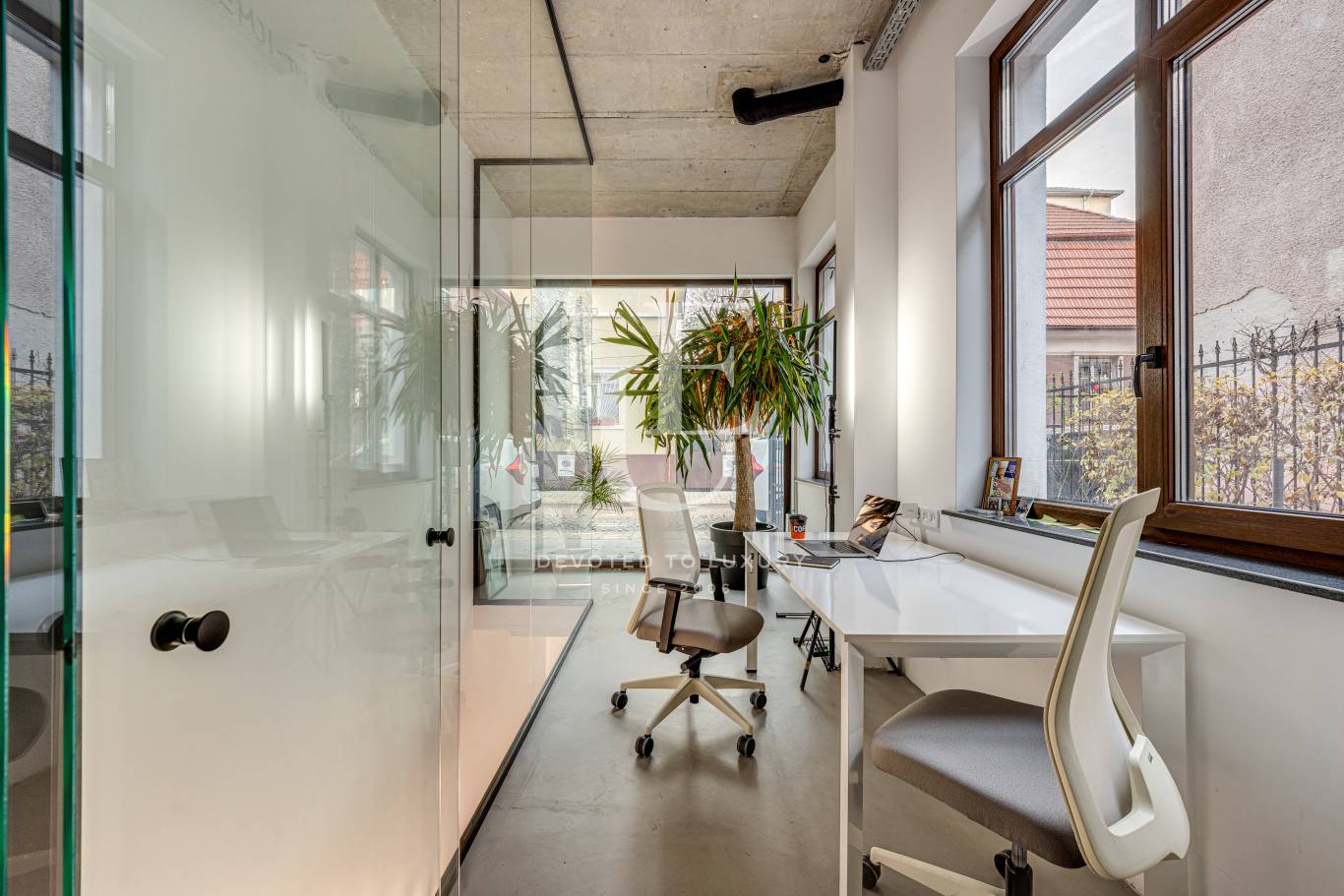 Офис за продажба в София, Яворов - код на имота: N28379 - image 2