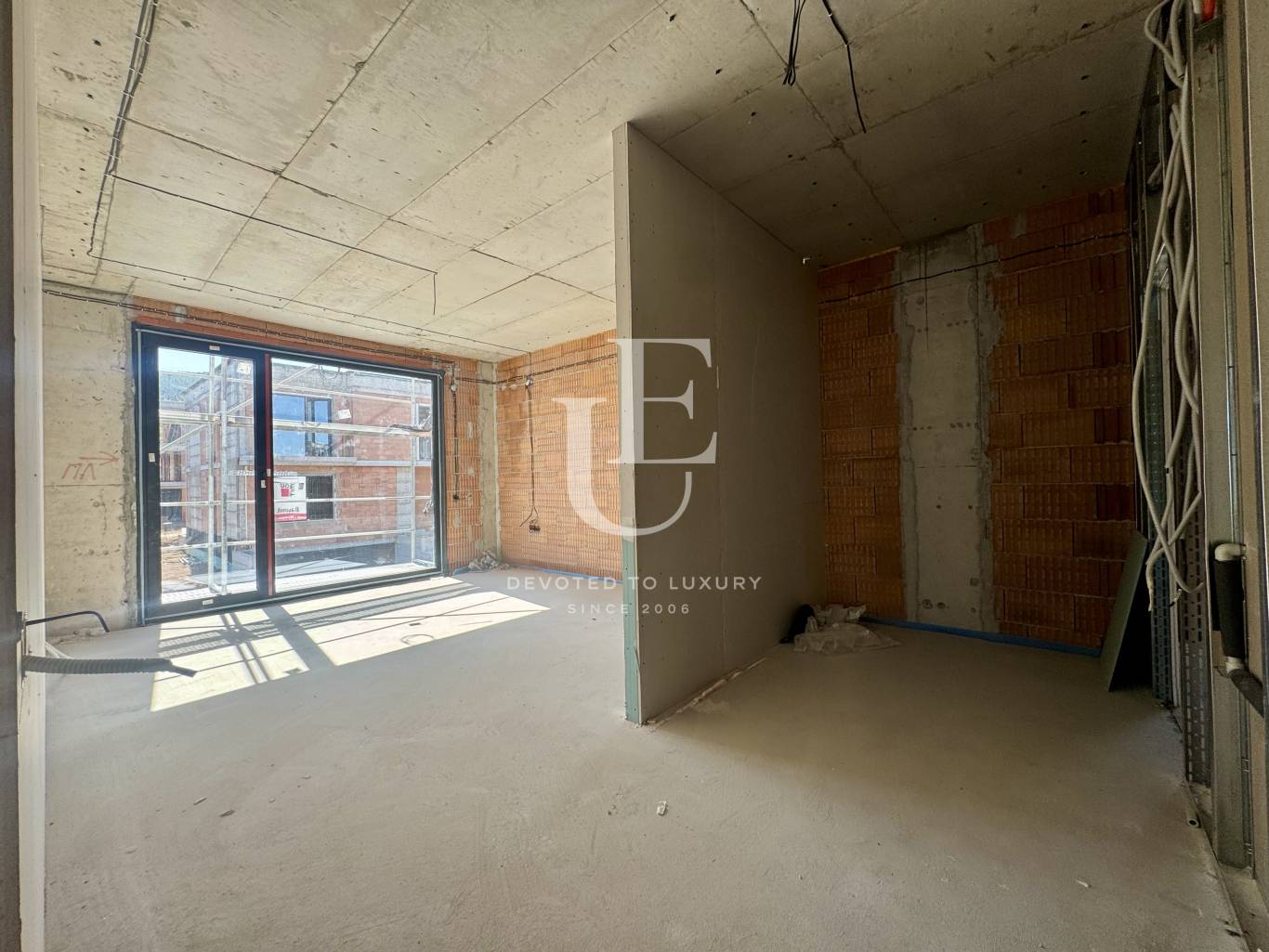 Апартамент за продажба в София, Камбаните - код на имота: N28383 - image 3