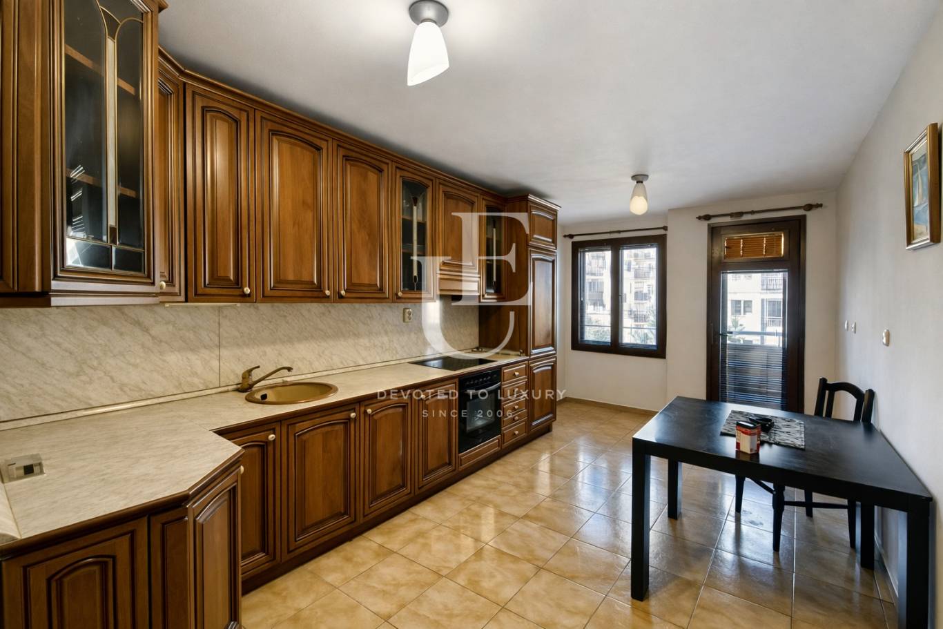 Апартамент за продажба в София, Лозенец - код на имота: K26140 - image 3