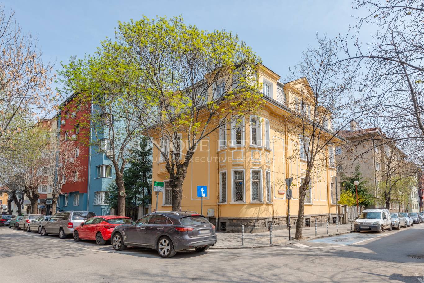 Office for rent in Sofia, Doktorska gradina with listing ID: K10950 - image 1