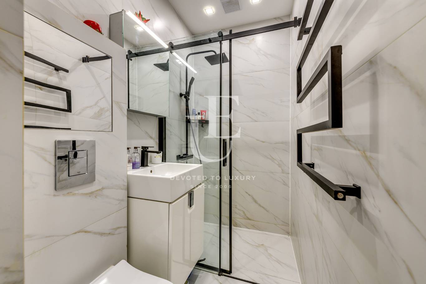 Апартамент за продажба в София, Оборище - код на имота: N28470 - image 9