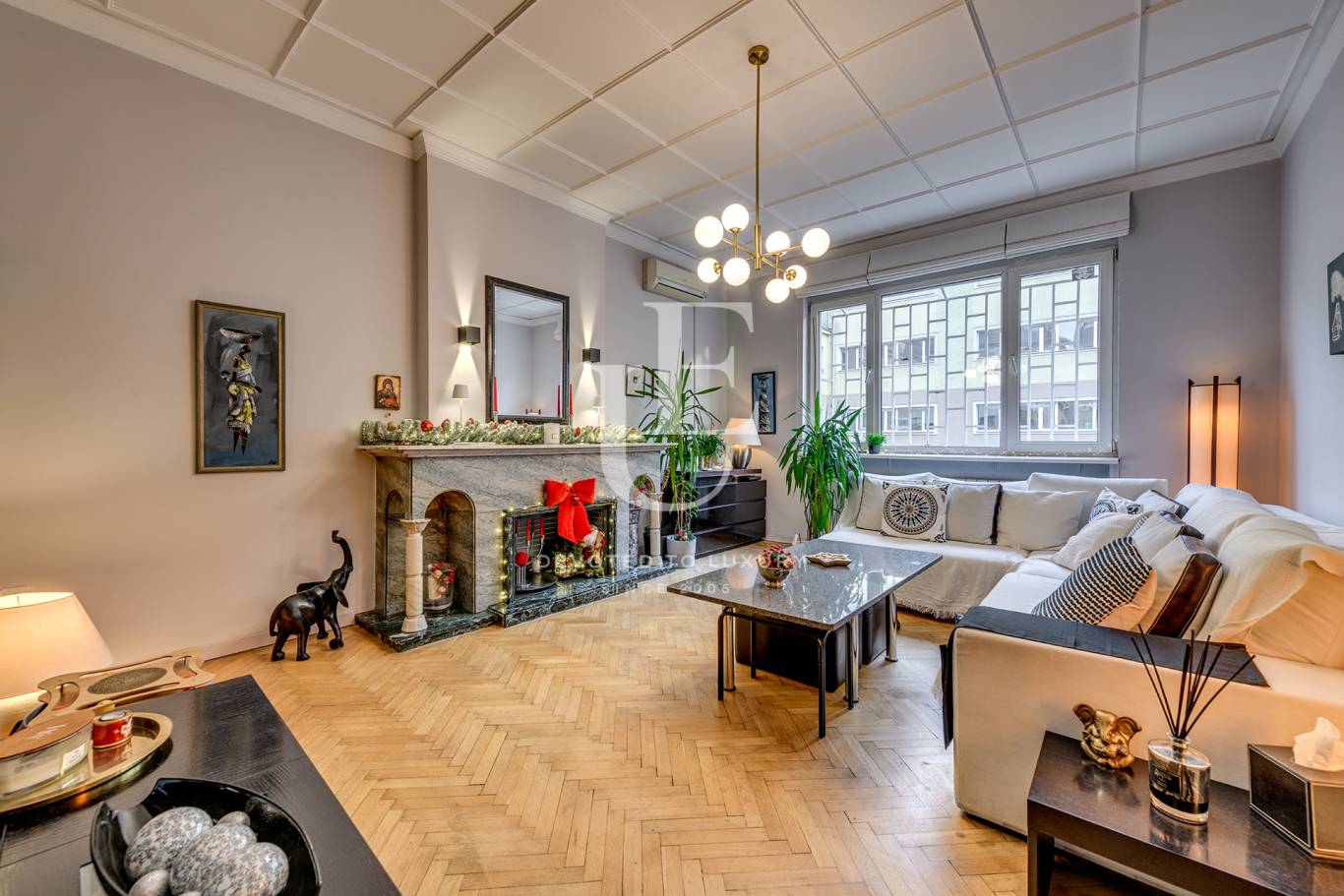 Апартамент за продажба в София, Оборище - код на имота: N28470 - image 1