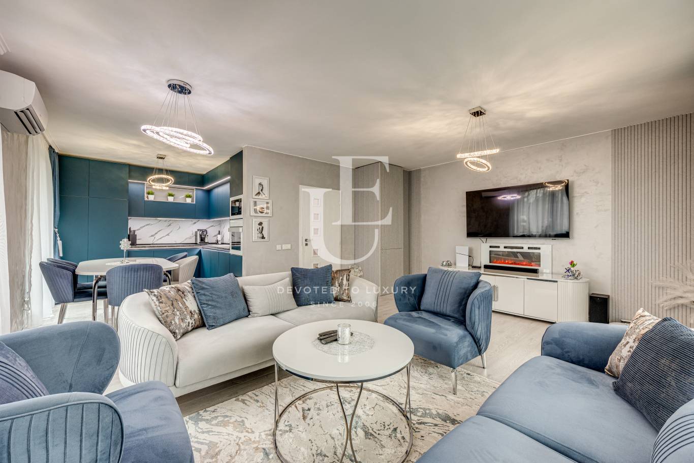 Luxury two-bedroom apartment in a boutique building in Simeonovo