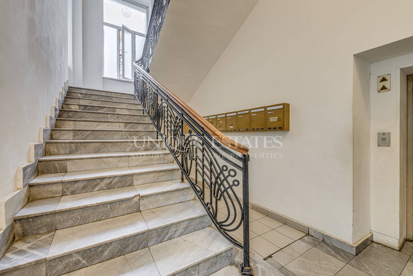 Office for rent in Sofia, Downtown with listing ID: K4831 - image 1
