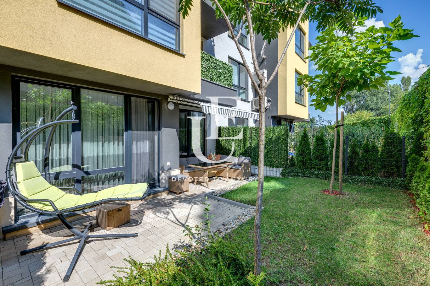 Двустаен апартамент под наем в затворен комплекс в кв.Драгалевци