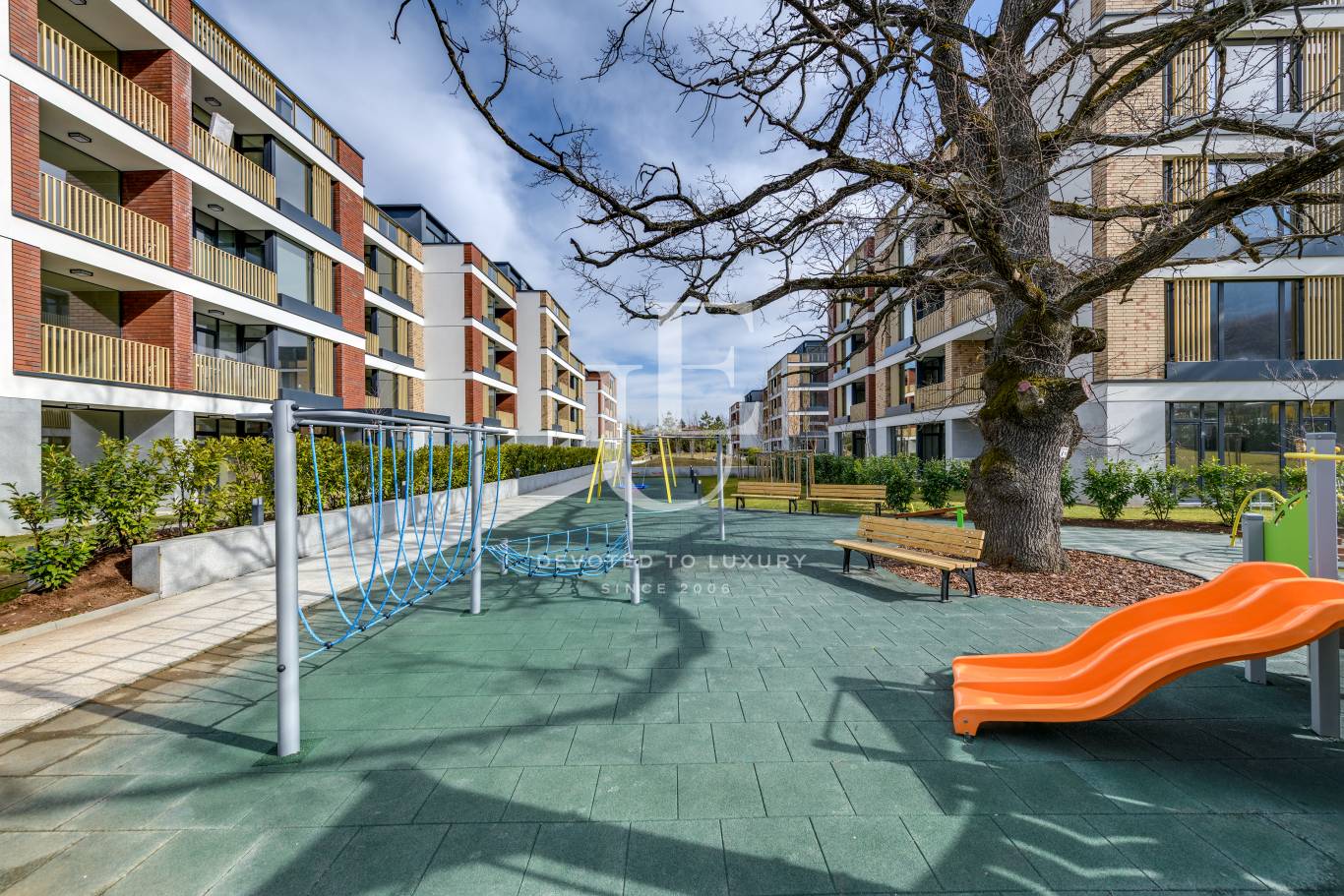 Апартамент за продажба в София, Бояна - код на имота: K22876 - image 1