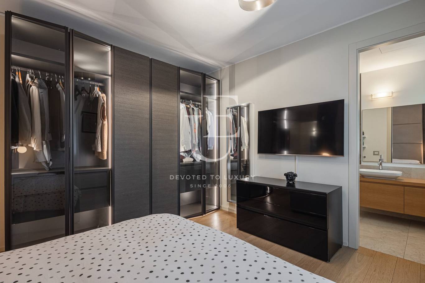 Апартамент за продажба в Милано,  - код на имота: N28524 - image 10