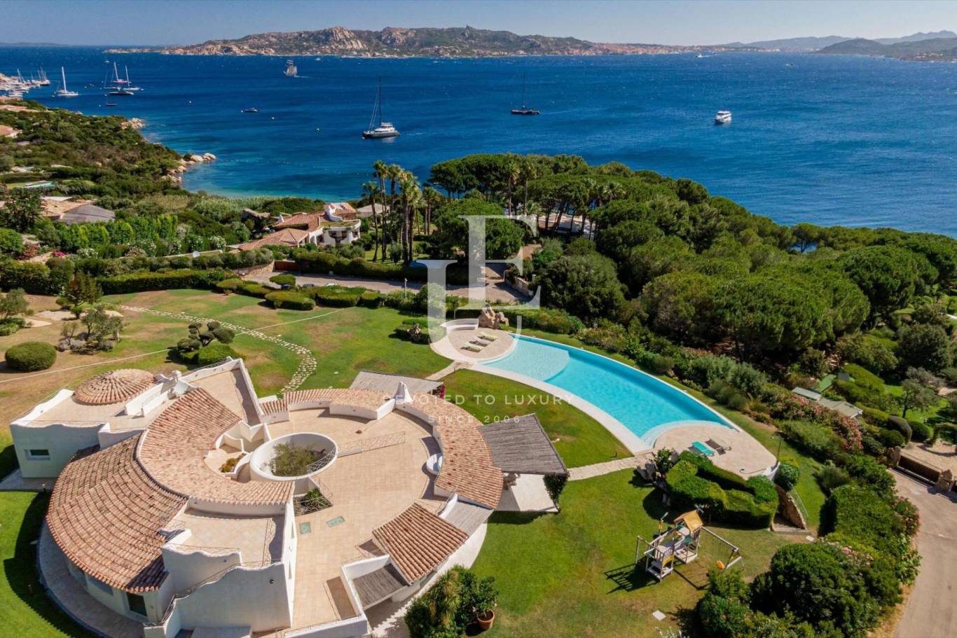 Къща за продажба в Сардиния,  - код на имота: N28541 - image 1