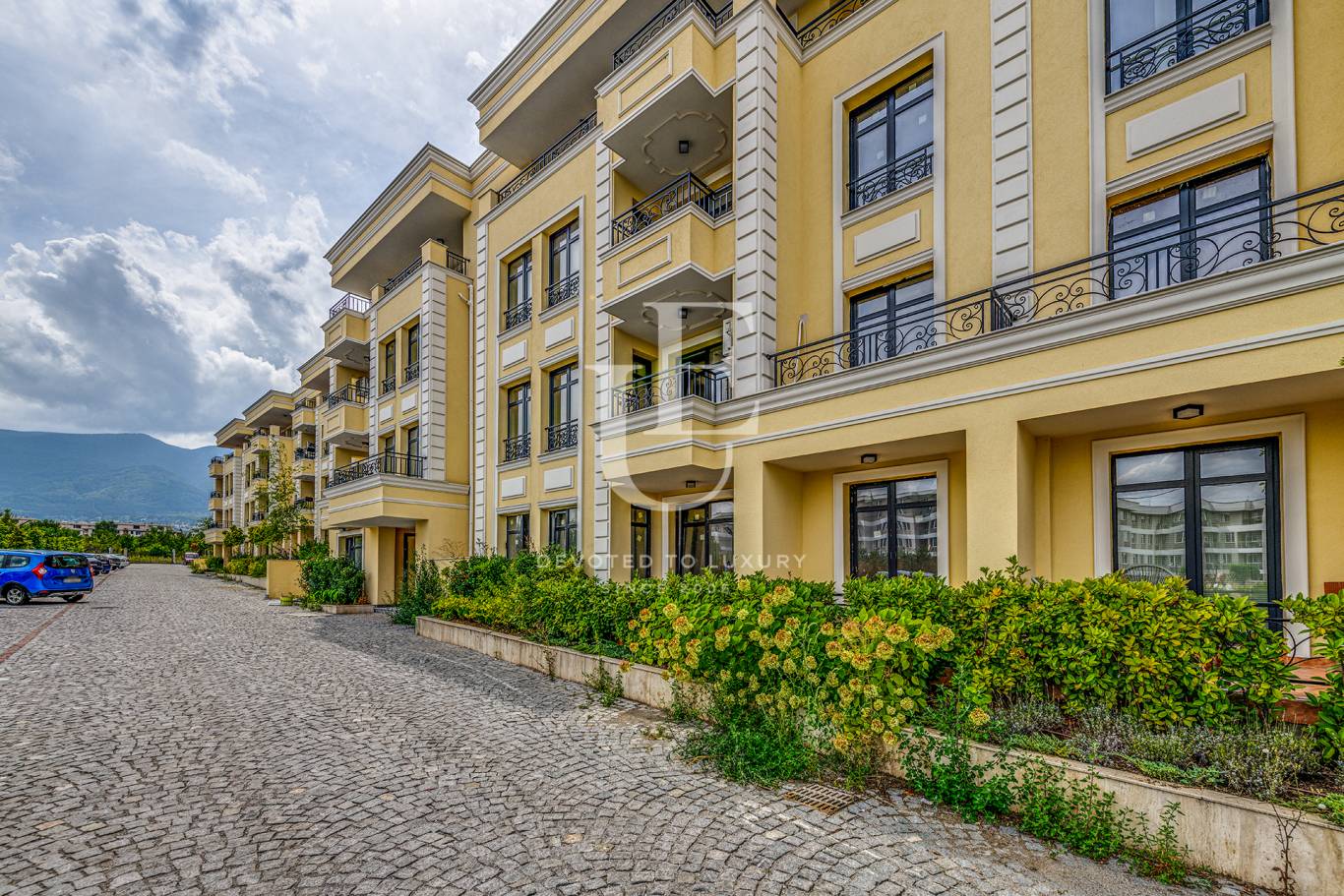 Апартамент за продажба в София, Витоша - код на имота: K18286 - image 1