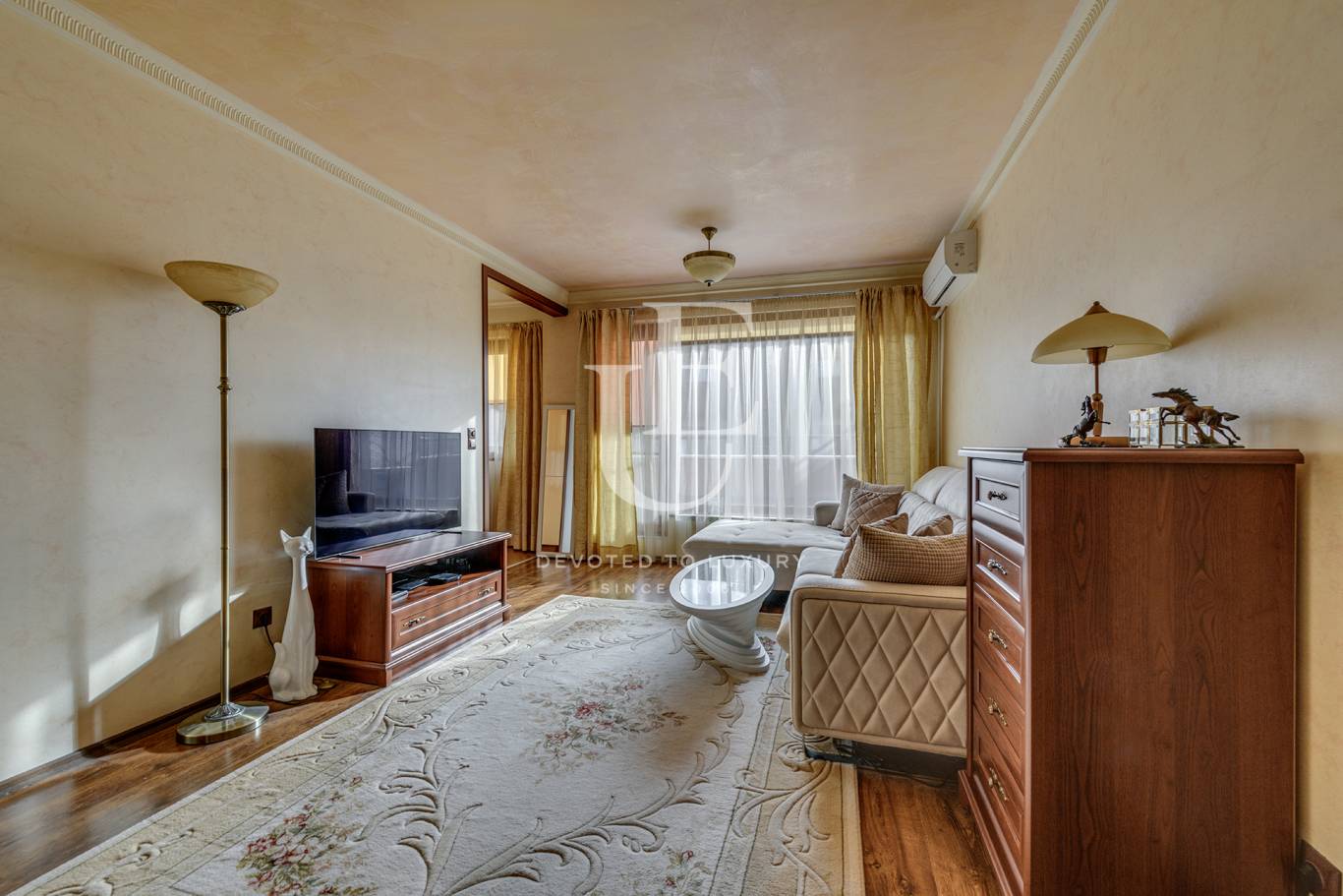 Апартамент за продажба в София, Витоша - код на имота: K22296 - image 1