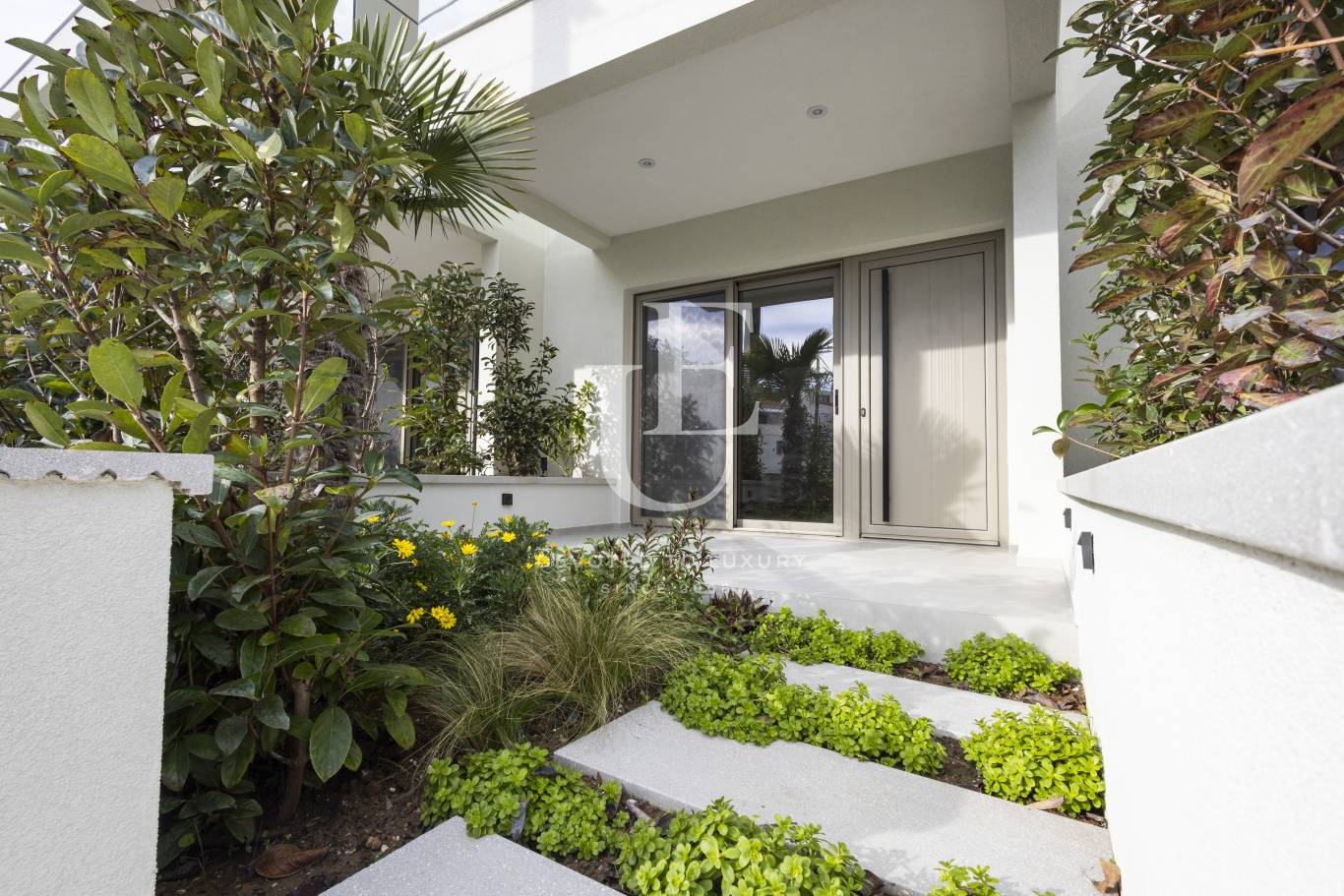 Мезонет за продажба в Касандра,  - код на имота: N28600 - image 2