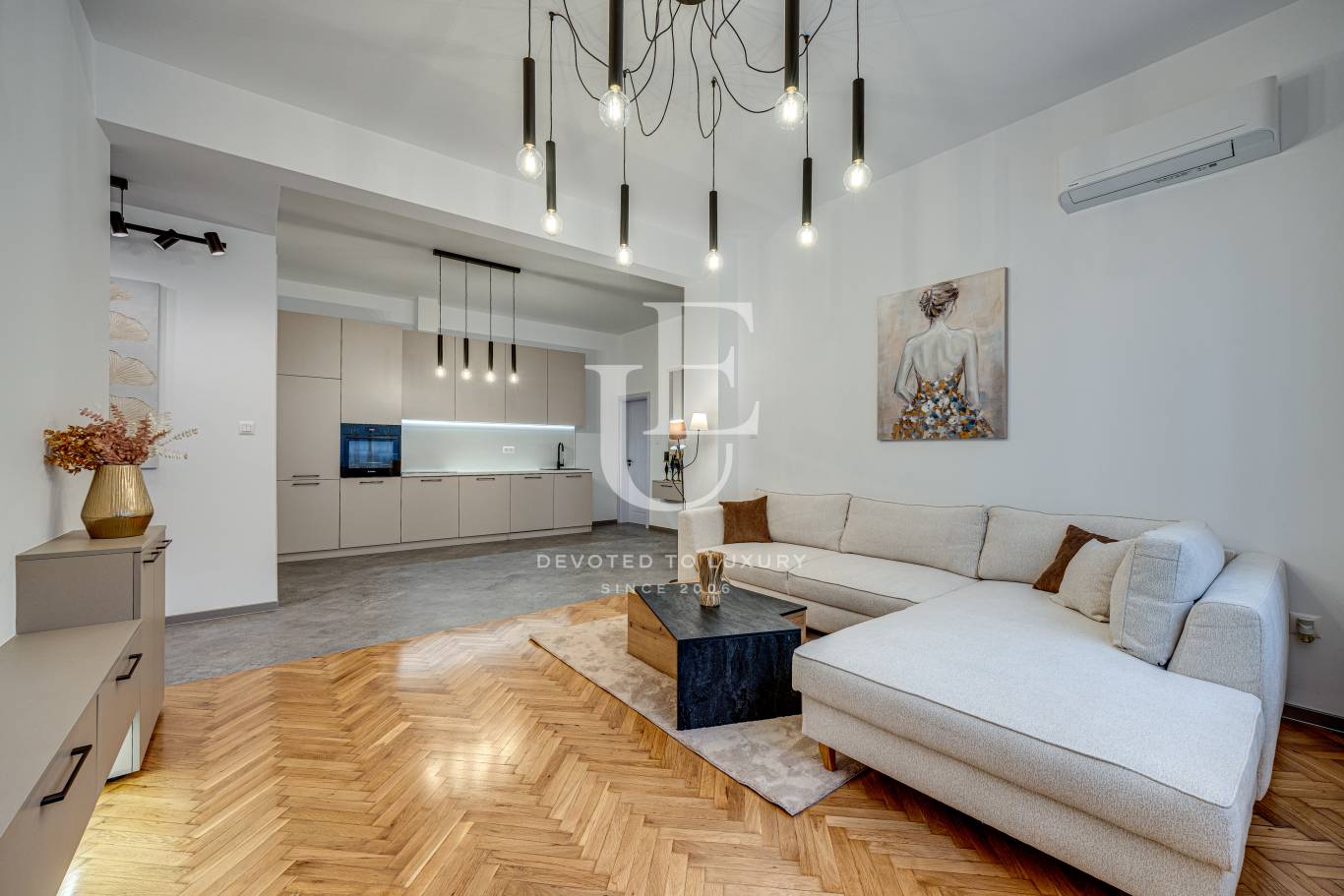 Апартамент за продажба в София, Център - код на имота: N28610 - image 2