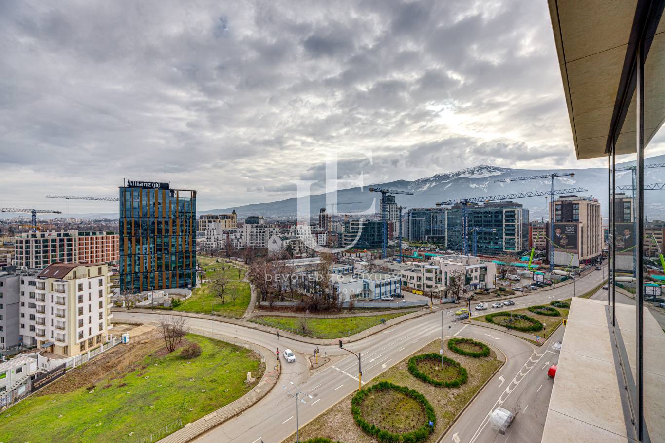 Апартамент за продажба в София, Лозенец - код на имота: N28627 - image 1