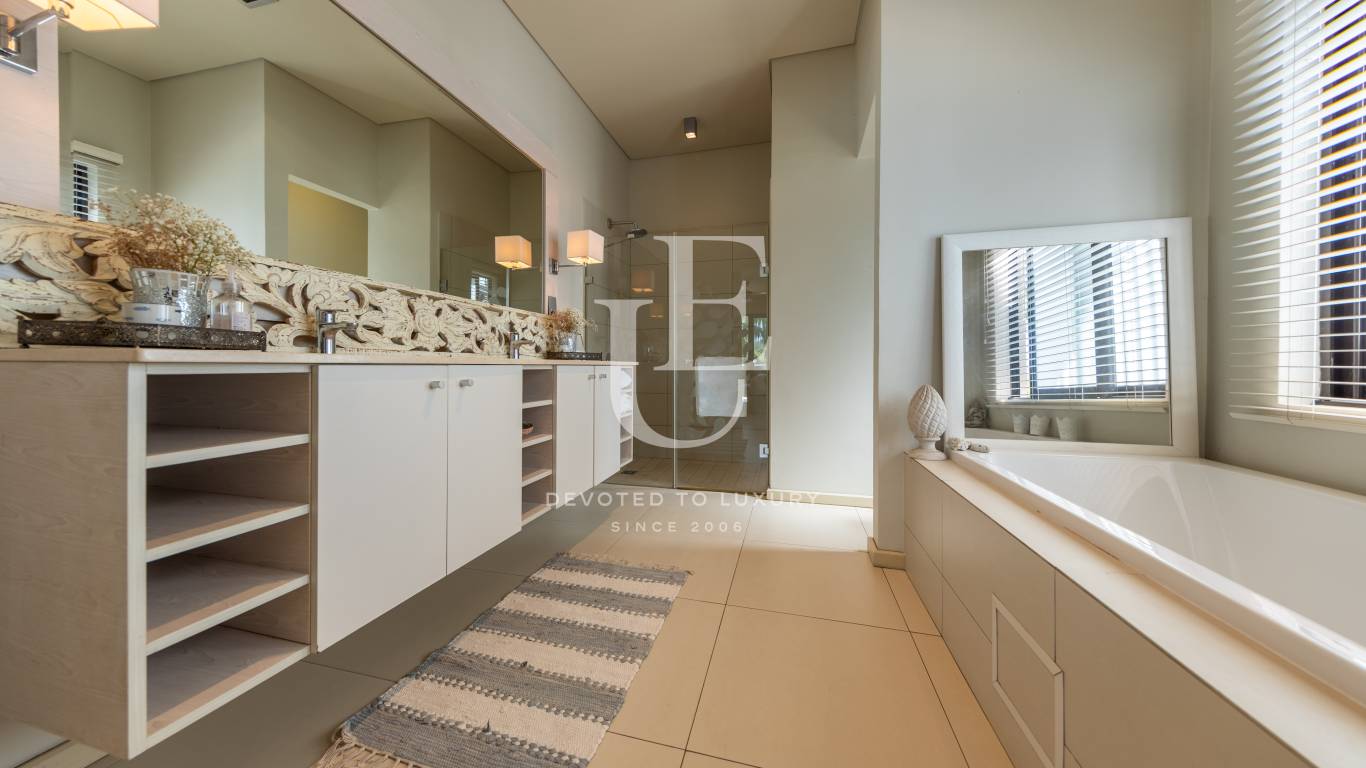 Апартамент за продажба в Тамарин,  - код на имота: N28636 - image 10