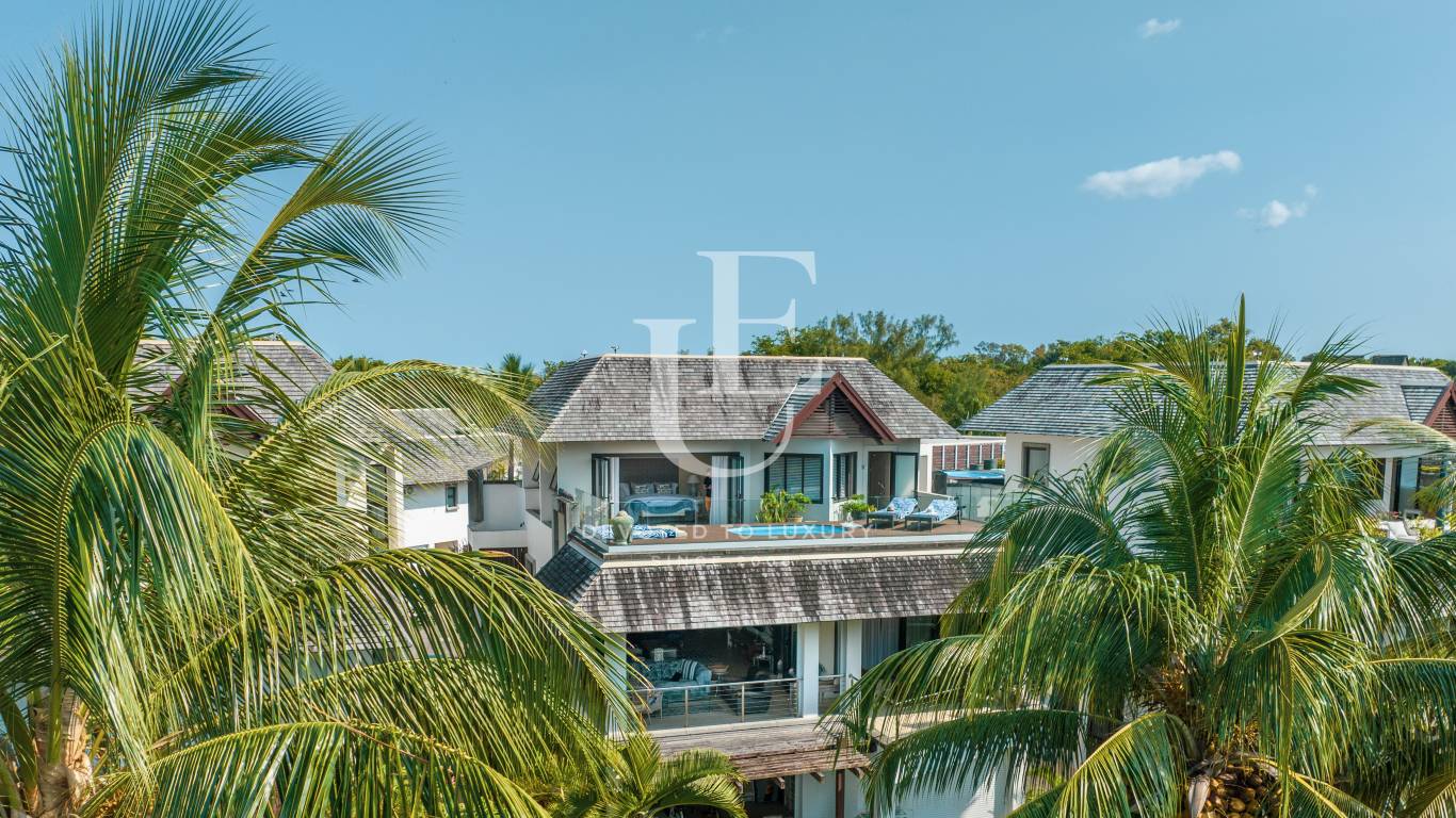 Апартамент за продажба в Тамарин,  - код на имота: N28636 - image 2