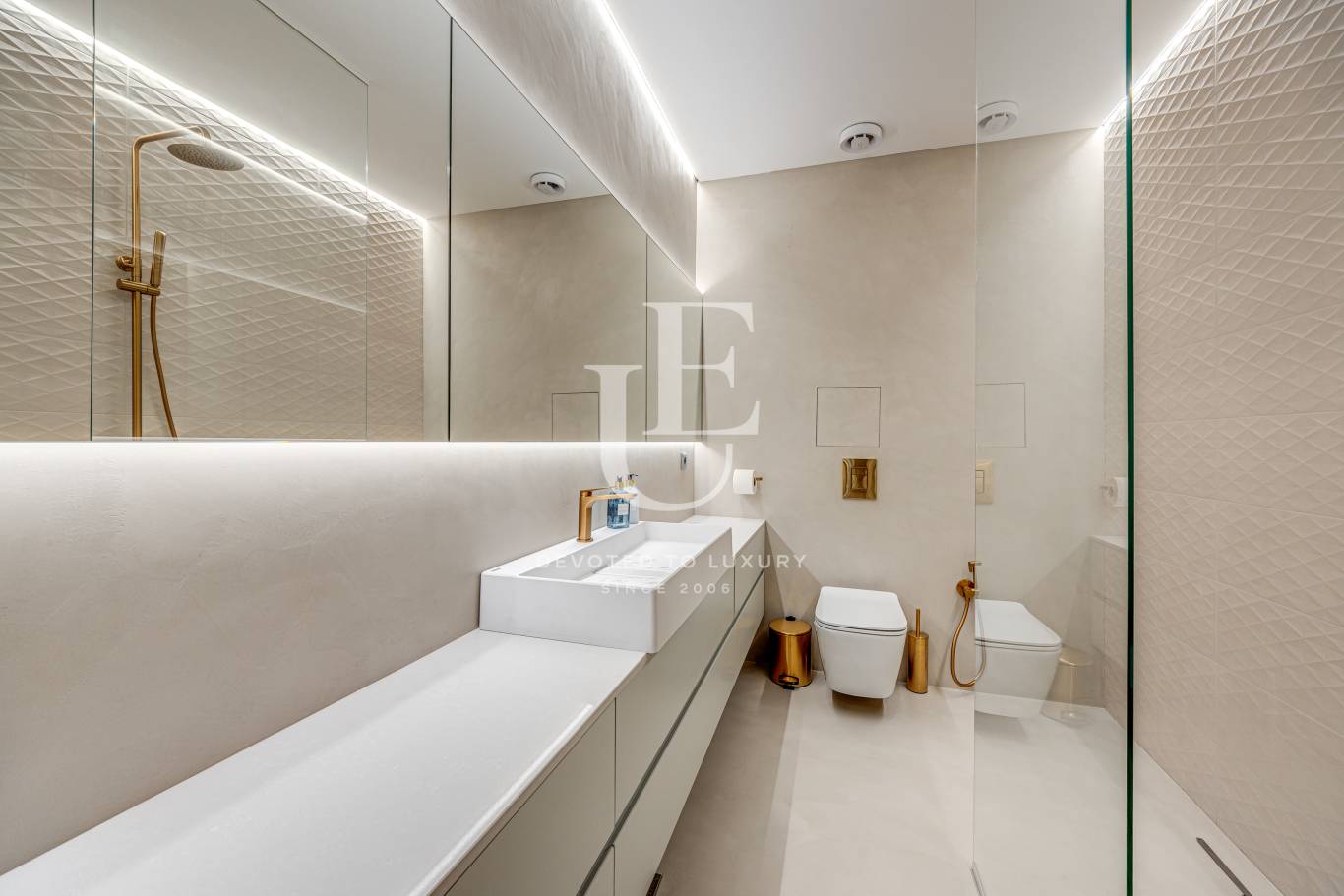 Апартамент под наем в София, Възраждане - код на имота: N28677 - image 17