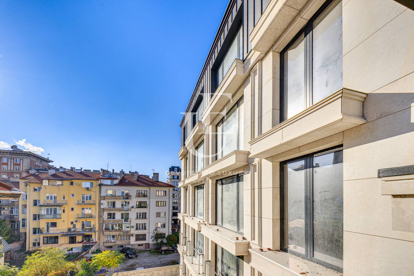 Апартамент за продажба в София, Център - код на имота: K27540 - image 1