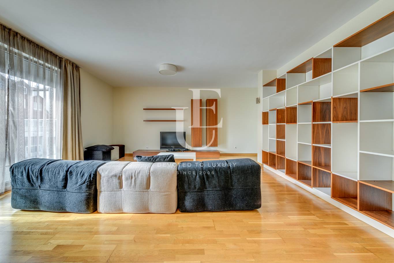 Апартамент за продажба в София, Борово - код на имота: N27851 - image 2