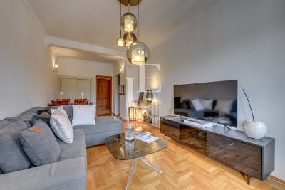 Stylish two-bedroom apartment for rent on Saborna Street