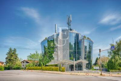 Ексклузивна самостоятелна сграда за продажба на ул. Секвоя