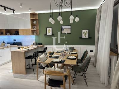 Прекрасно обзаведен апартамент с две спални под наем до НДК