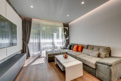 Двустаен апартамент под наем в затворен комплекс в кв.Драгалевци