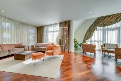 Magnificent single-family house in the sunniest part of Boyana