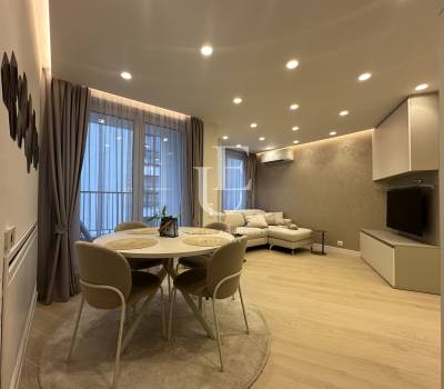 Чисто нов луксозен тристаен апартамент до Парадайс Мол