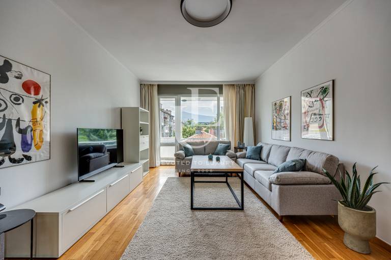 Functional two bedroom apartment for rent