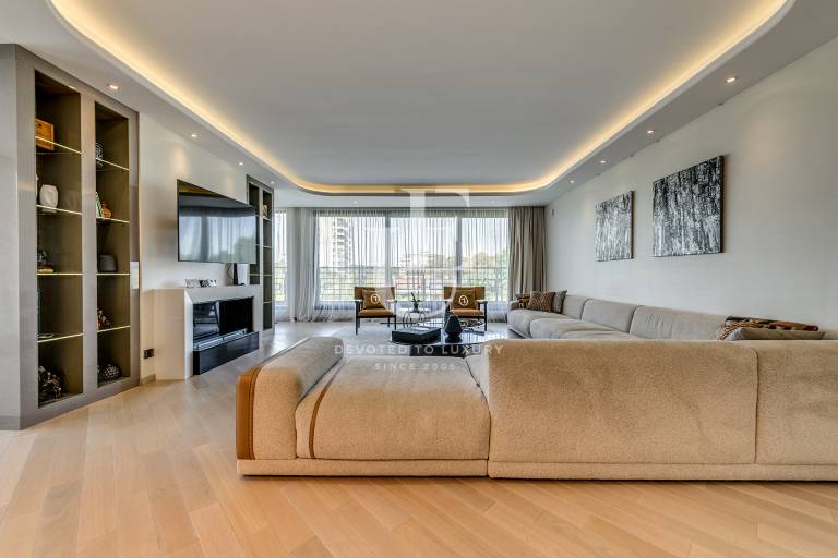 Elegant penthouse for sale in the prestigious Iztok  neighborhood