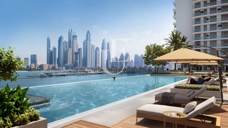 Луксозен апартамент в 5* Palace Beach Residence, Дубай