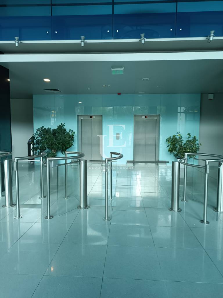 Offices for rent in Pavlovo district in a luxury building