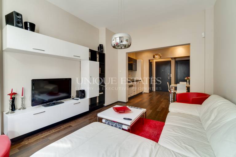 Two bedroom apartment for rent, next to Solunska Str.