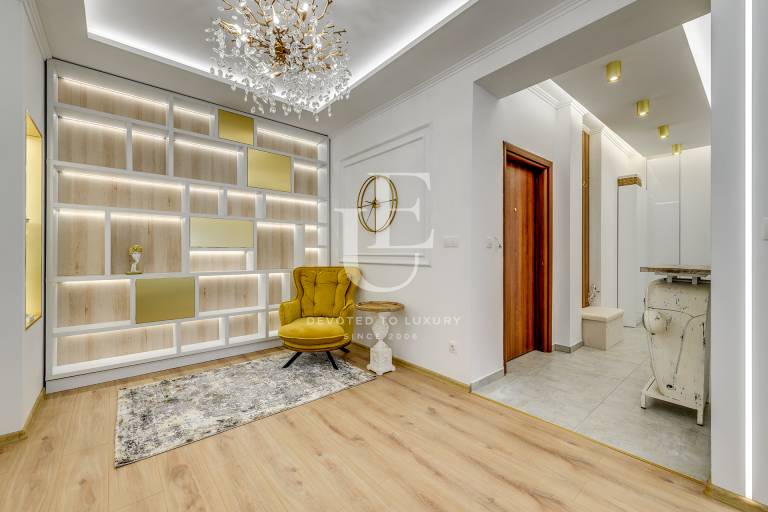 Four-room apartment, for rent, meters from Vitoshka Blvd.