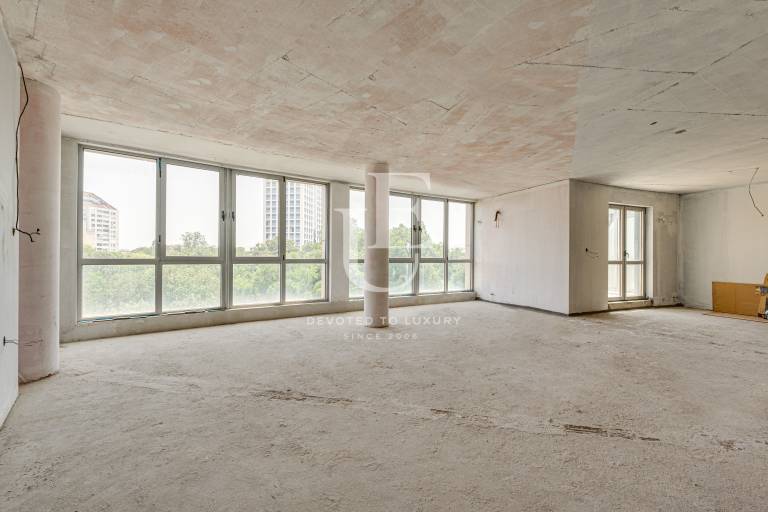 Very spacious open-space apartment
