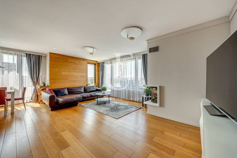 Stylish penthouse-style apartment in central Lozenets
