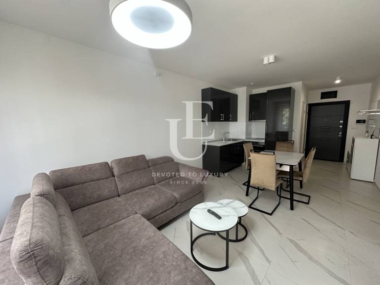 Nice apartment with two bedrooms for rent in the center