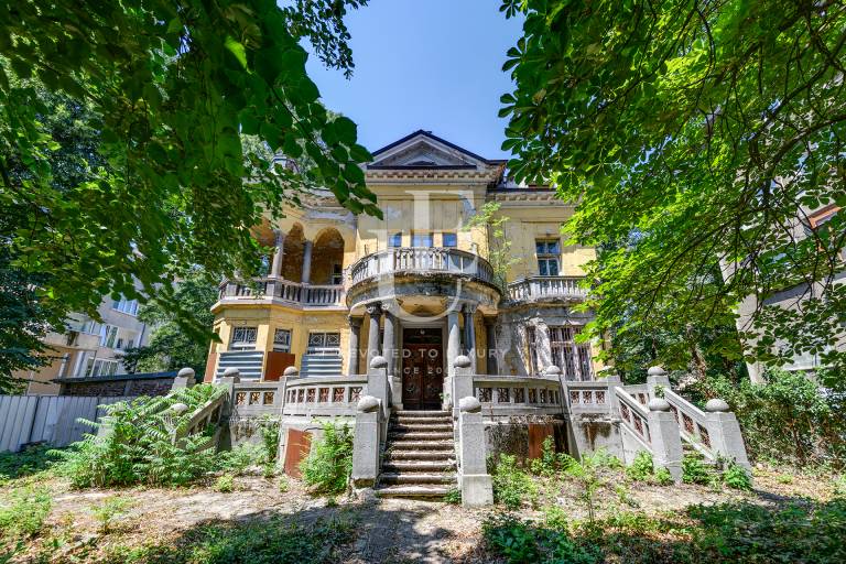 Iconic property for sale in Sofia city center